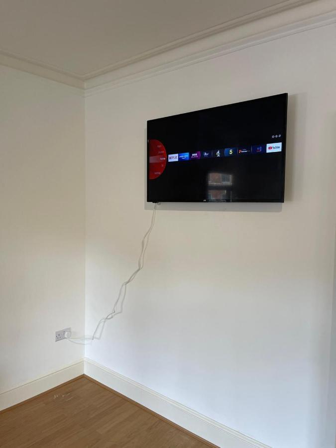 Amazing 3 Bedroom Flat Minutes From Tower Bridge Londres Extérieur photo